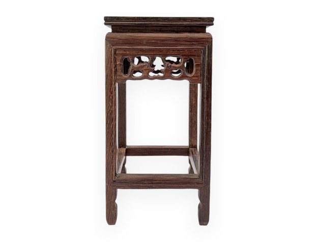 Table carrée en bois - 11 cm