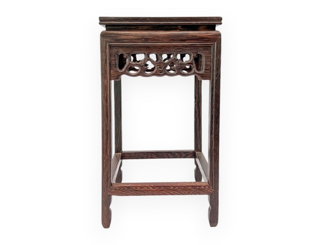 Table carrée en bois - 14 cm