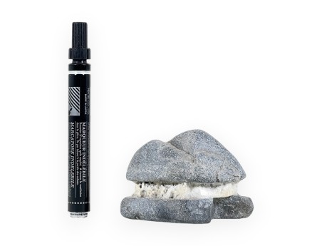 Suiseki Stone Hut - 6 cm