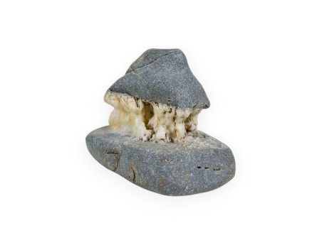 Suiseki Stone Hut - 6 cm